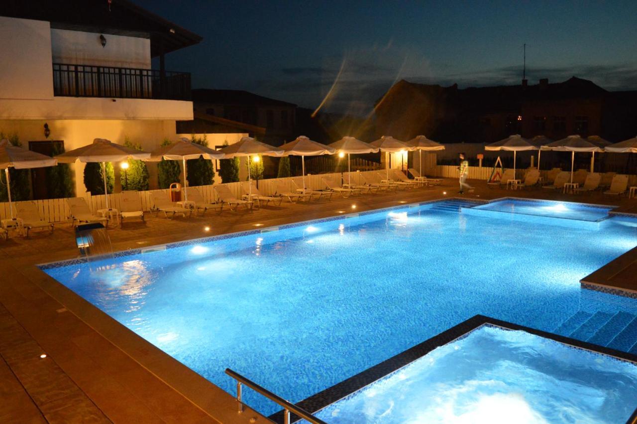 Guest House Bukor Shtepi Mandrica ภายนอก รูปภาพ
